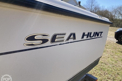 Sea Hunt Victory 215