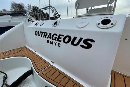 Boston Whaler 240 Outrage