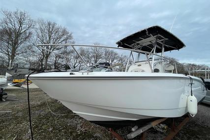 Boston Whaler 240 Outrage