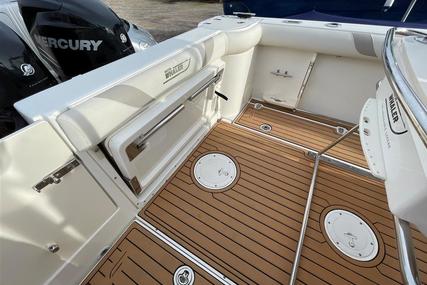 Boston Whaler 240 Outrage