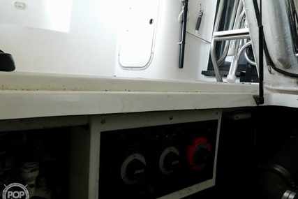 Bayliner 3388 Command Flybridge