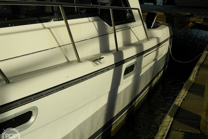 Bayliner 3388 Command Flybridge