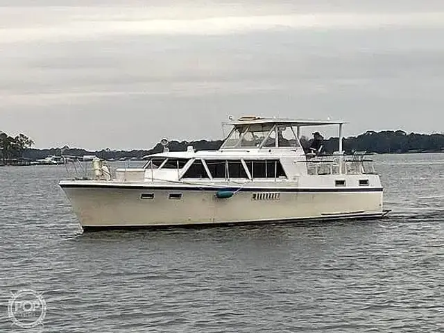 Hatteras 41 Twin Cabin