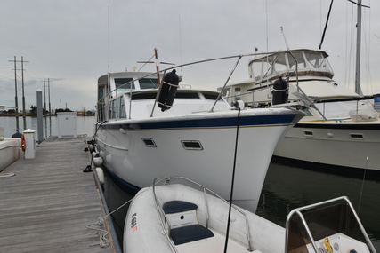 Hatteras 44 TC