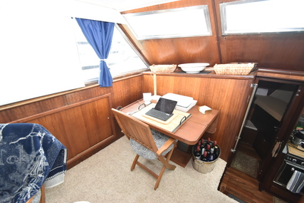 Hatteras 44 TC