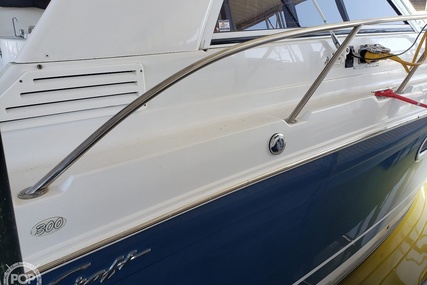 Chris Craft 300 Express Cruiser