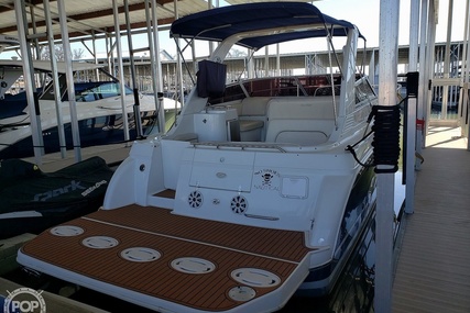 Chris Craft 300 Express Cruiser