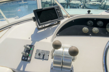 Bayliner 4788 with Thrusters-Motivated Seller