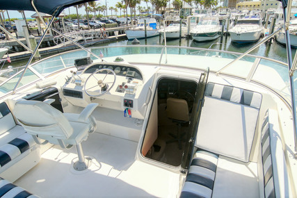 Bayliner 4788 with Thrusters-Motivated Seller