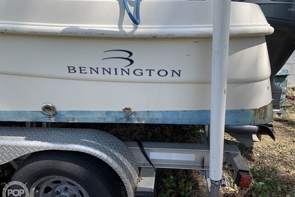 Bennington RL210