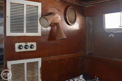 Hatteras 41 Twin Cabin