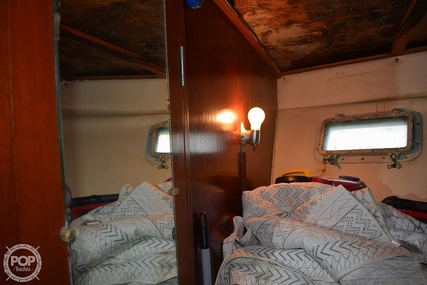 Hatteras 41 Twin Cabin