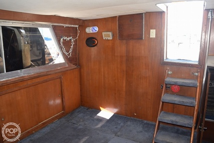 Hatteras 41 Twin Cabin