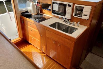 Mainship Boats Aft Cabin Trawler