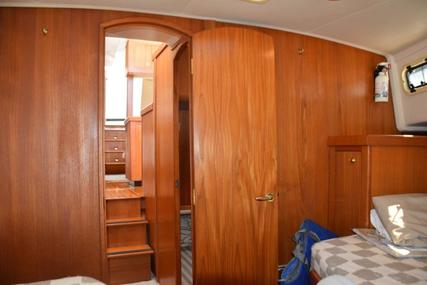 Mainship Boats Aft Cabin Trawler