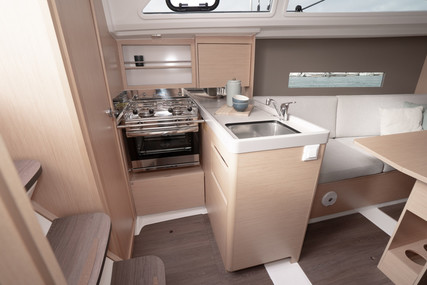 Beneteau Oceanis 30.1