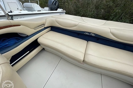 Sea Ray 210 Signature