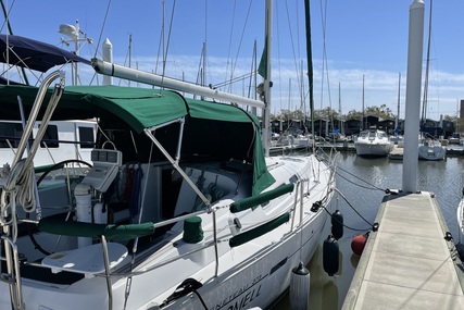 Beneteau Oceanis Clipper 373