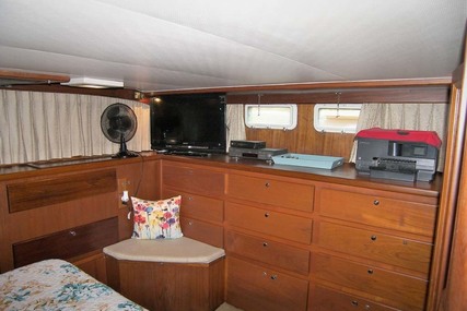 Hatteras 60 Yacht Fish