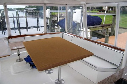 Hatteras 60 Yacht Fish