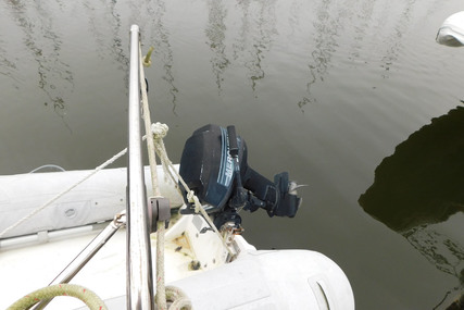 O'day 37 Center Cockpit Sloop