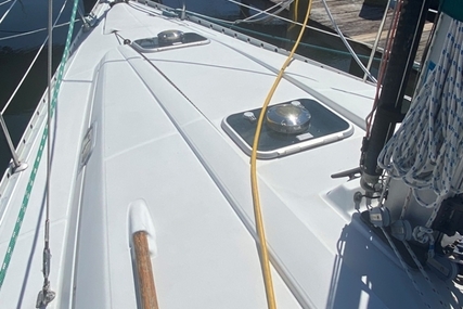 Beneteau Oceanis 351