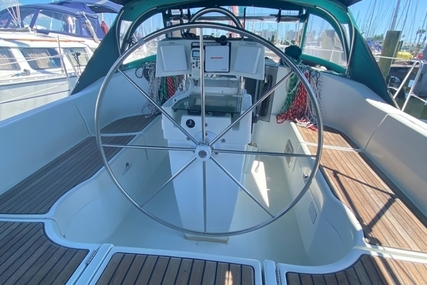 Beneteau Oceanis 351