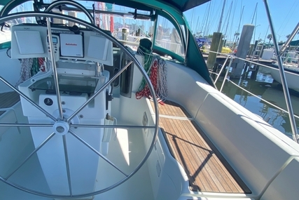 Beneteau Oceanis 351