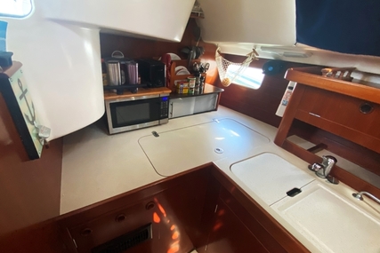 Beneteau Oceanis 351