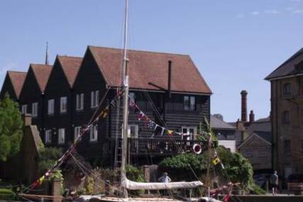 Peter Nicholls Yacht Builders Thames Barge Yacht