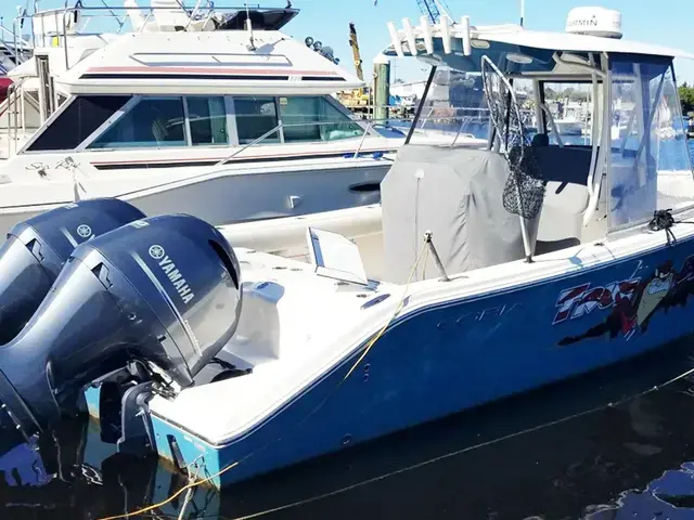 Cobia 277 Center Console