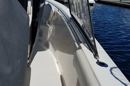 Cobia 277 Center Console