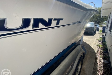 Sea Hunt Triton 220