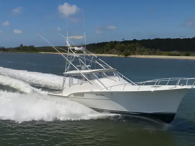 Hatteras 53 Express