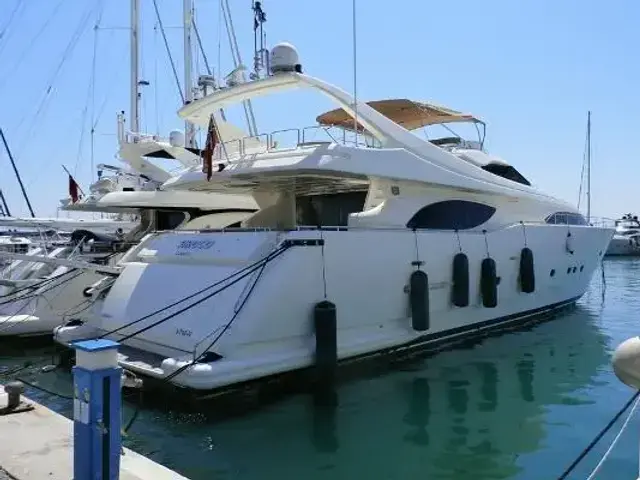 Ferretti Yachts Custom Line 94