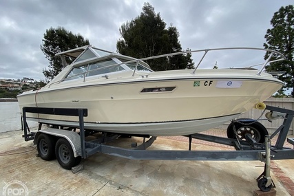 Sea Ray SRV 220 Overnighter