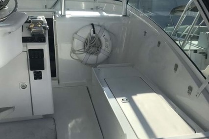 Luhrs 320 Express