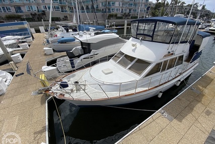 Island Gypsy 40 Flush Aft Deck