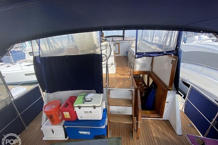 Island Gypsy 40 Flush Aft Deck