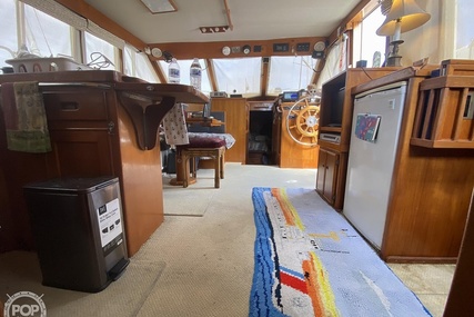 Island Gypsy 40 Flush Aft Deck