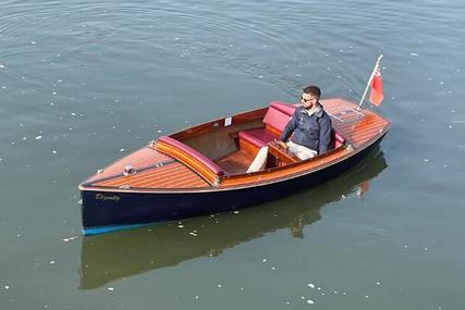 Canadian Electric Boats Quietude 156