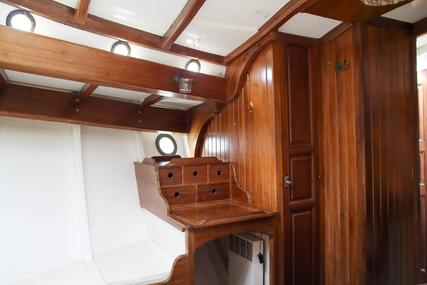 Custom Boats 53 Schooner