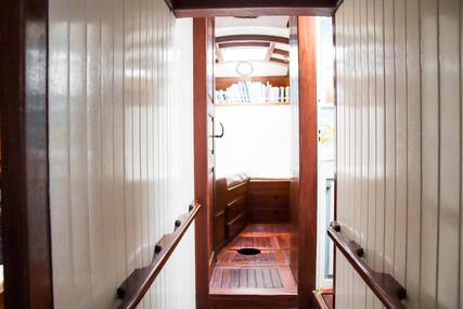 Custom Boats 53 Schooner