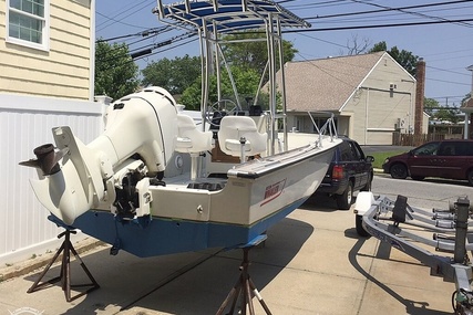 Boston Whaler 18 Outrage