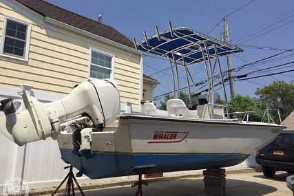 Boston Whaler 18 Outrage