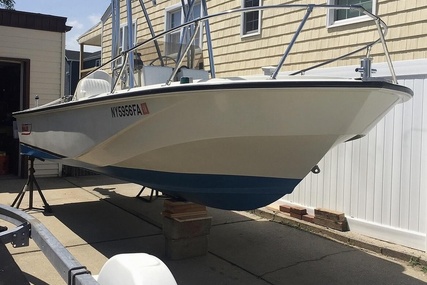 Boston Whaler 18 Outrage