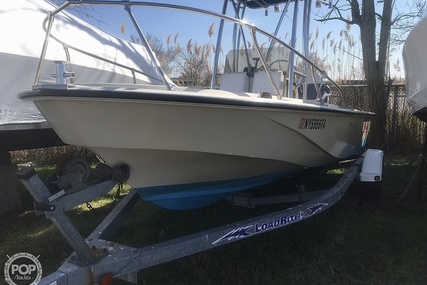 Boston Whaler 18 Outrage