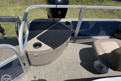 Ranger Boats Reata 180F