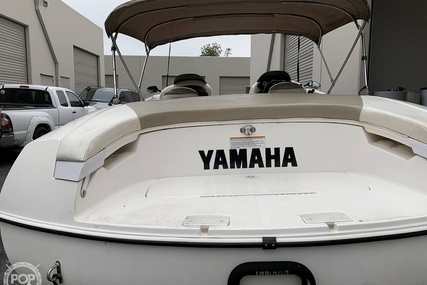 Yamaha LS 2000