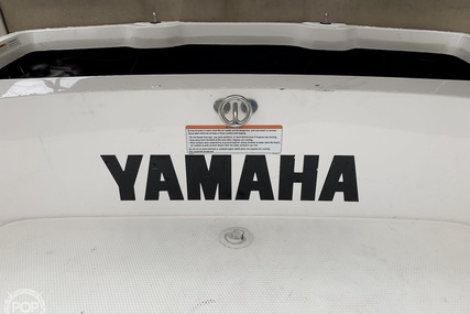 Yamaha LS 2000